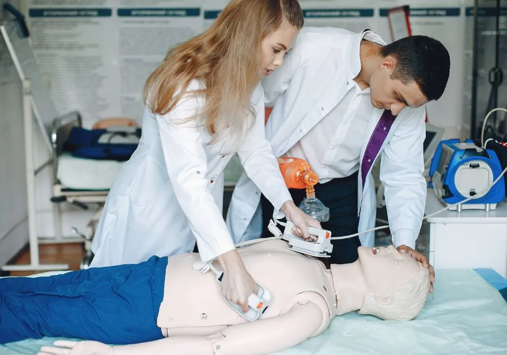 basic first aid course surrey