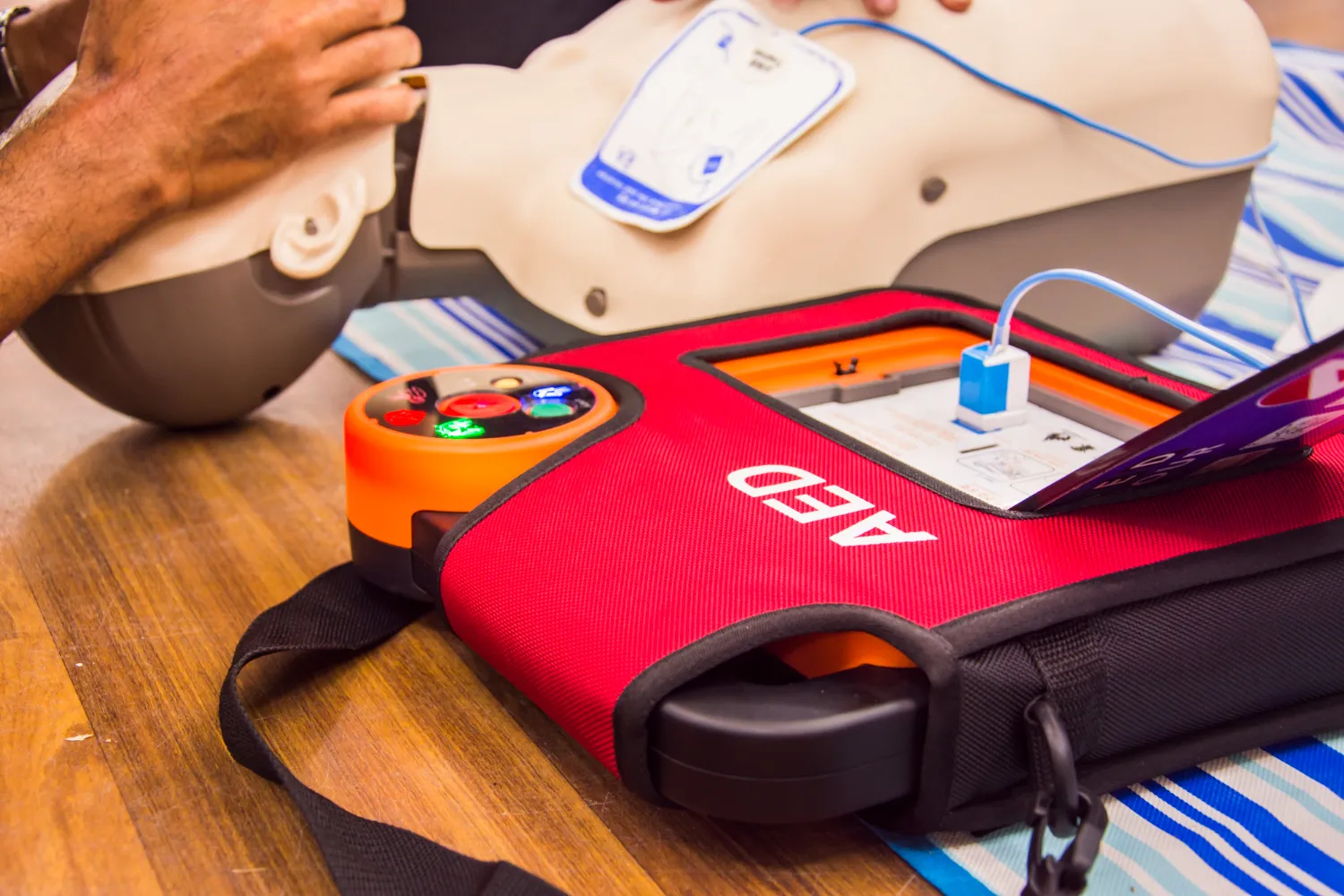 Basic AED Training in Vancouver